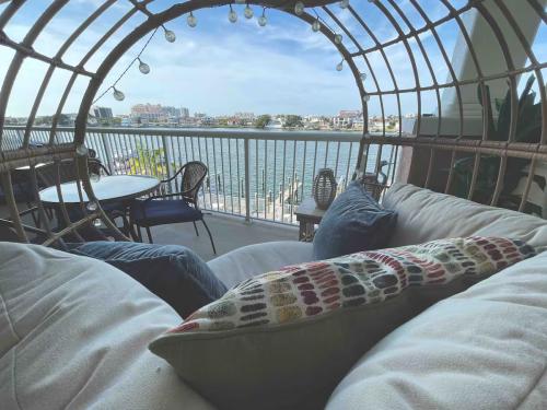 2020d15b-1015-443c-9c90-38a31536415a