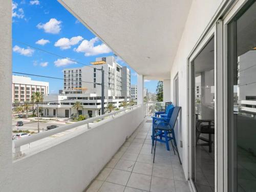 812eb57d-4208-4319-8243-b7b85605dcb5